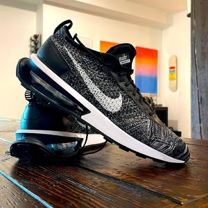 Nike Flyknit Shoes